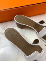 Hermes Hermes Classic Slippers - Image 4