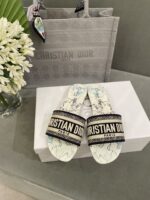 Diro Slippers - Image 3