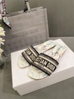 Diro Slippers - Image 5