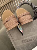 Diro Slippers - Image 7