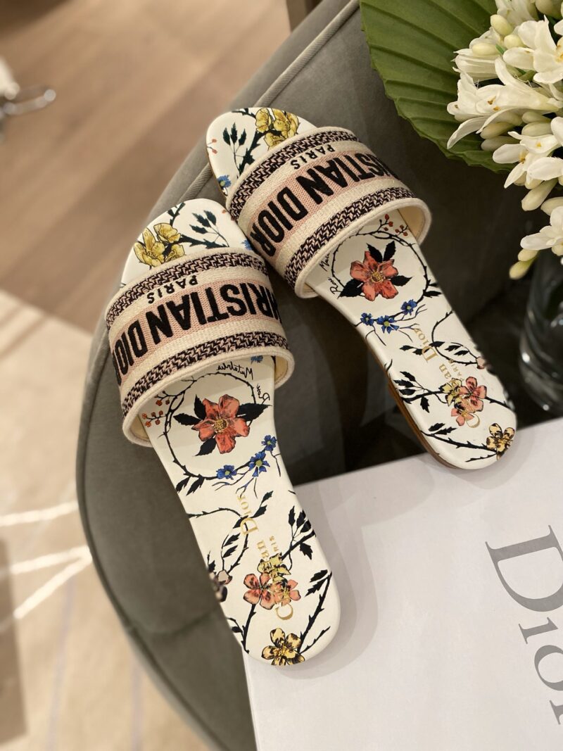 Diro Slippers - Image 4