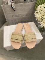 Diro Slippers - Image 6