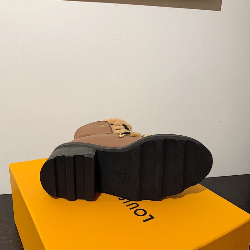 Louis Vuitton Boots - Image 9