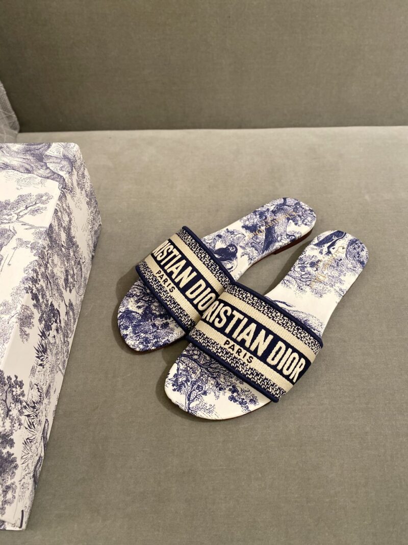 Diro Slippers - Image 5