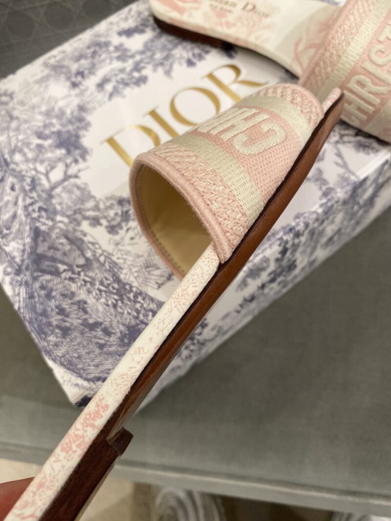 Diro Slippers - Image 8