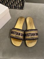 Diro Slippers - Image 6