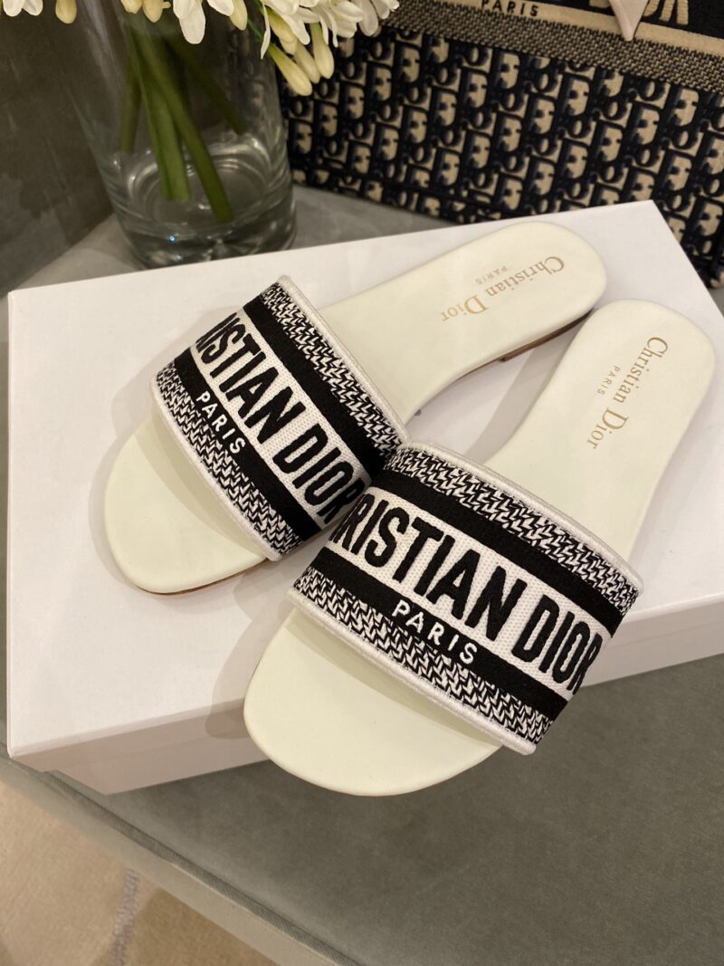 Diro Slippers - Image 5