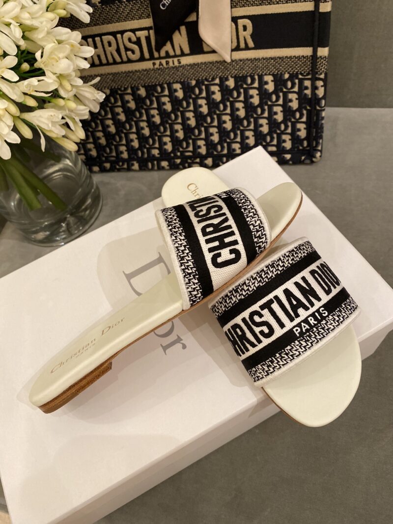 Diro Slippers - Image 7