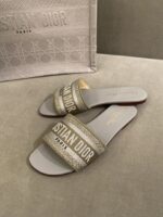Diro Slippers - Image 3