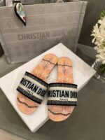 Diro Slippers - Image 2