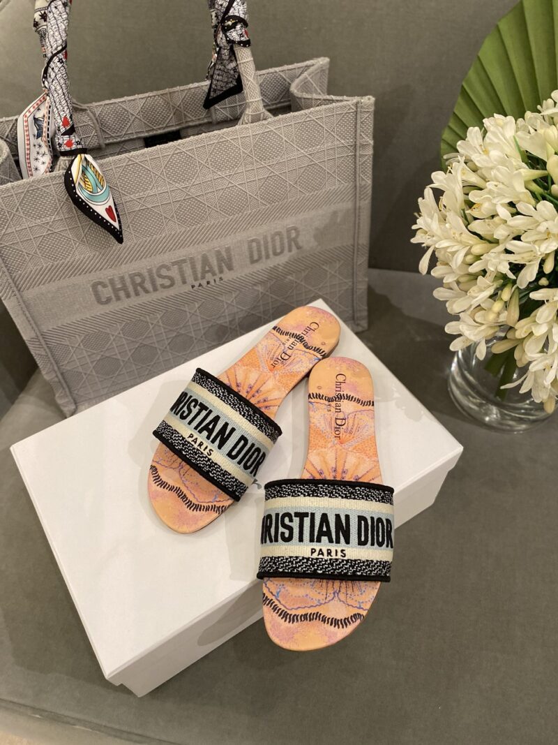 Diro Slippers - Image 8