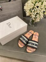 Diro Slippers - Image 12