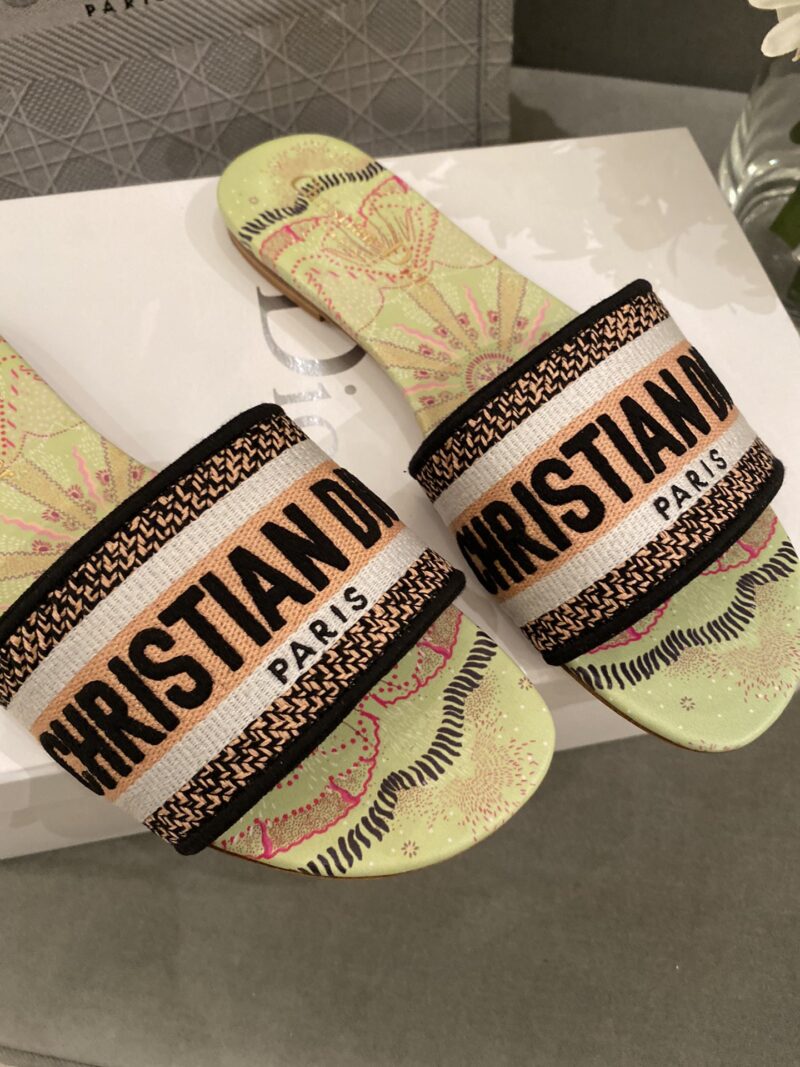 Diro Slippers - Image 15