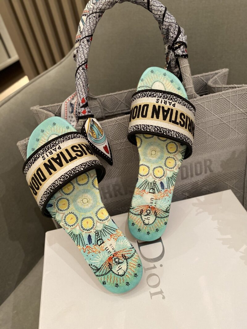 Diro Slippers - Image 6