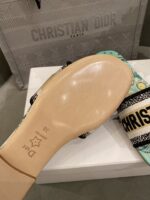 Diro Slippers - Image 13