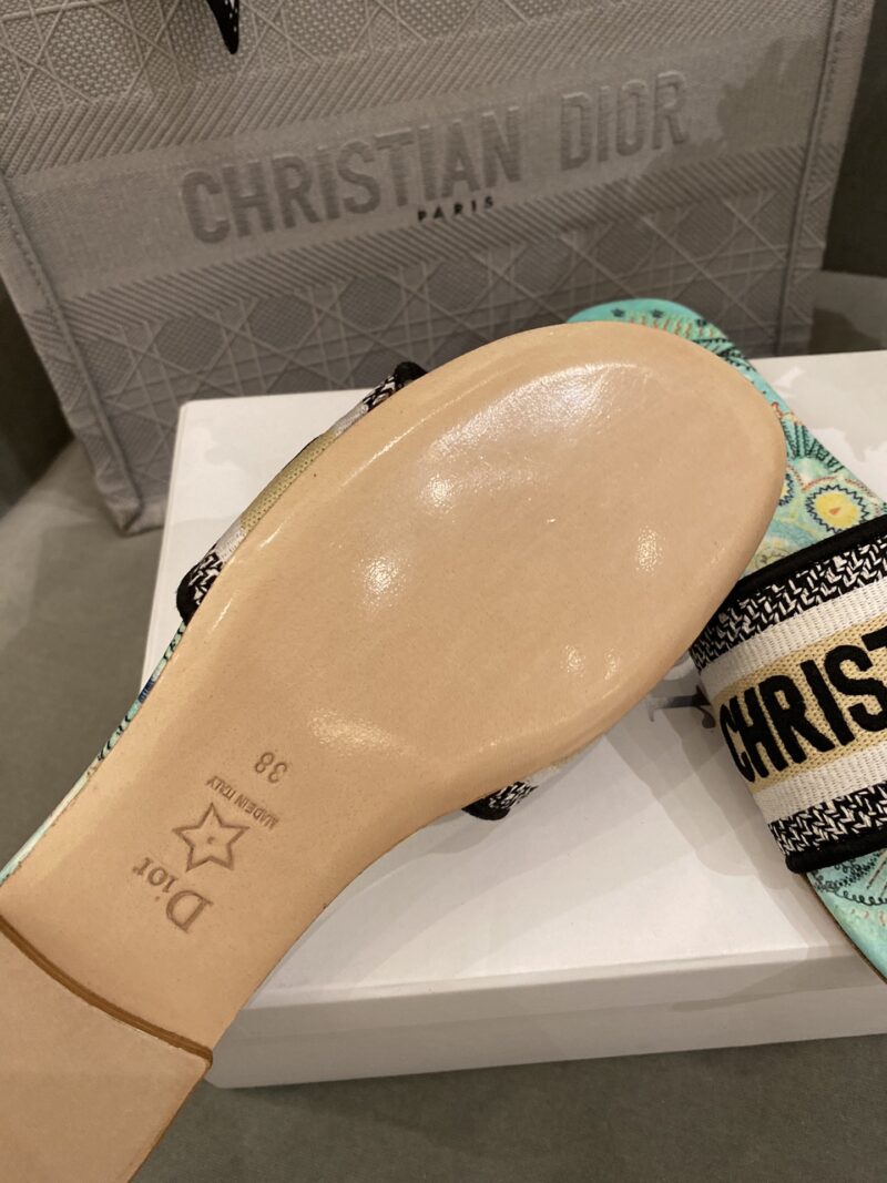 Diro Slippers - Image 13