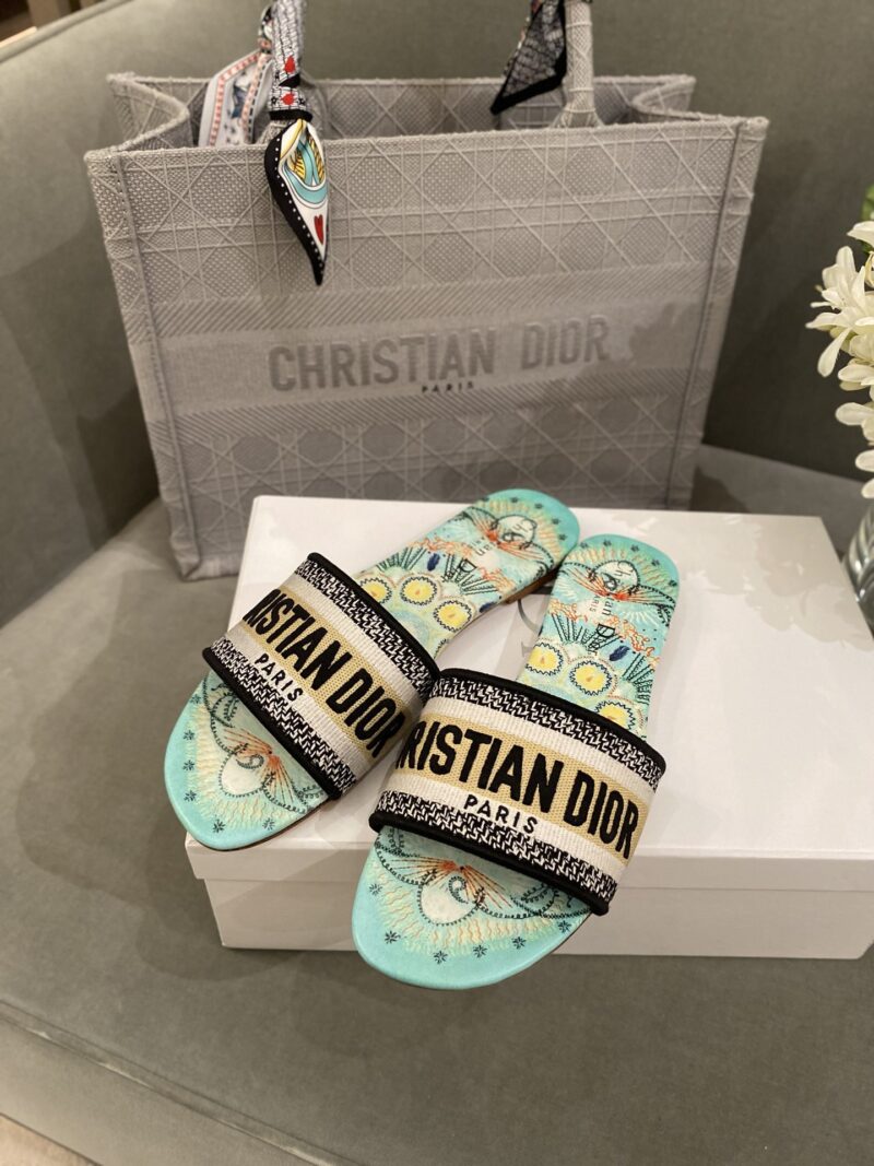 Diro Slippers - Image 20