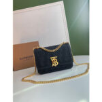 Burberry Small Quilted TB Bag-21*6*16CM