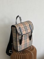 Burberry ECconyl Vintage Backpack-26*9*30CM - Image 2