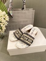 Diro Slippers - Image 6