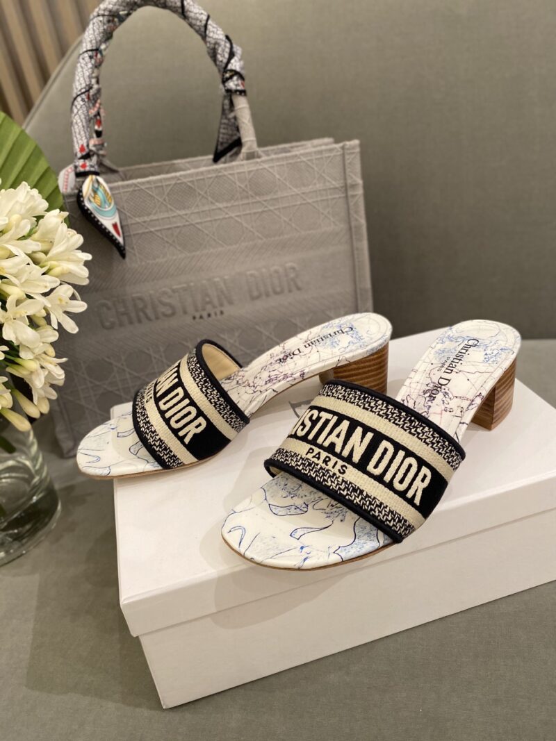 Diro Slippers - Image 4