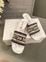 Diro Slippers - Image 7