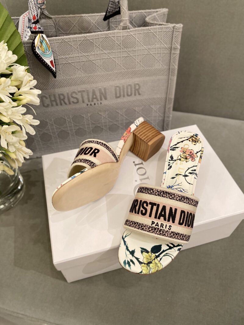 Diro Slippers - Image 9