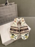 Diro Slippers - Image 10