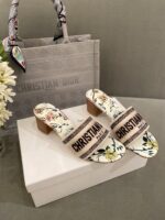 Diro Slippers - Image 8