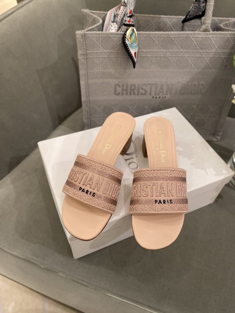 Diro Slippers - Image 3