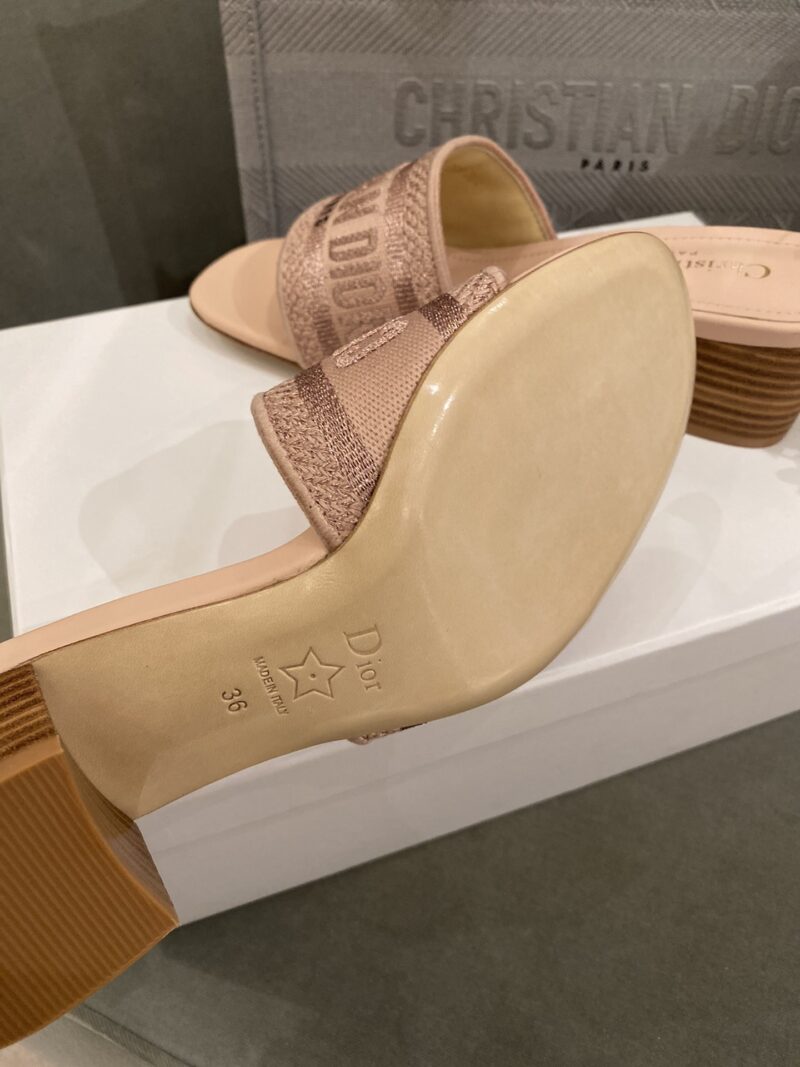 Diro Slippers - Image 8