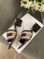 Diro Slippers - Image 2