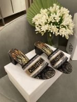 Diro Slippers - Image 3