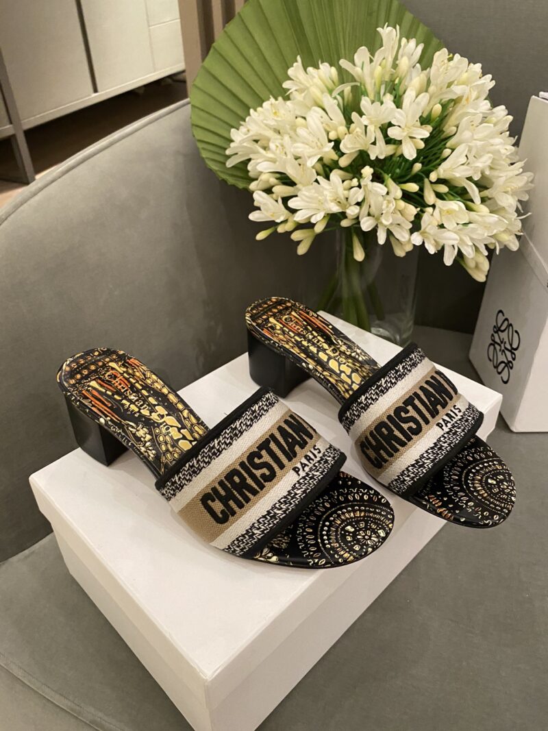 Diro Slippers - Image 3