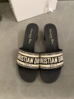 Diro Slippers - Image 3