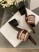 Diro Slippers - Image 4