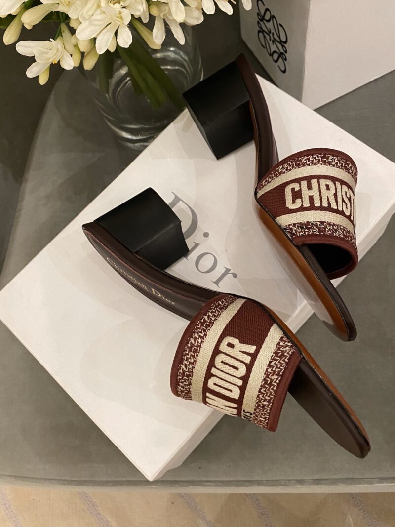 Diro Slippers - Image 4