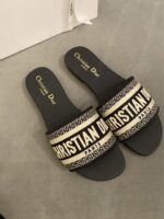 Diro Slippers - Image 2