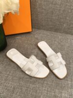 Hermes Slippers In Smooth Leather - Image 5