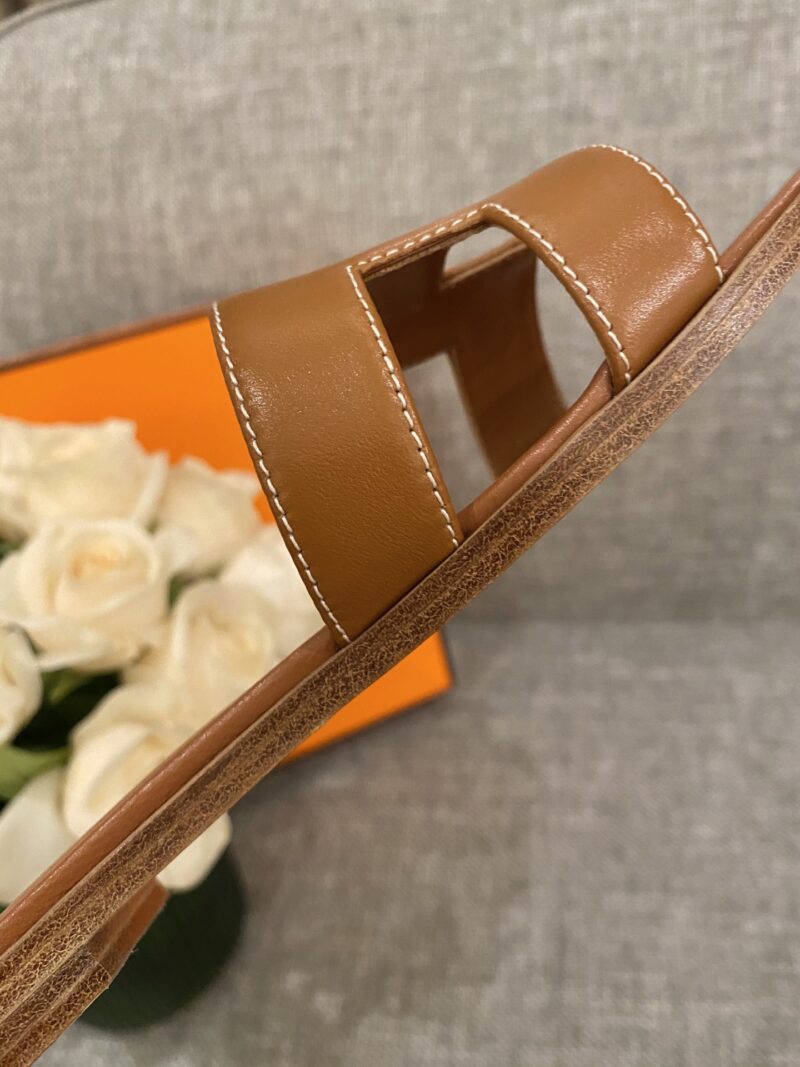 Hermes Slippers In Smooth Leather - Image 2