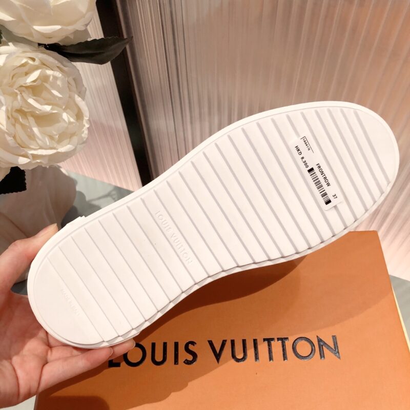 Louis Vuitton Sneakers - Image 7
