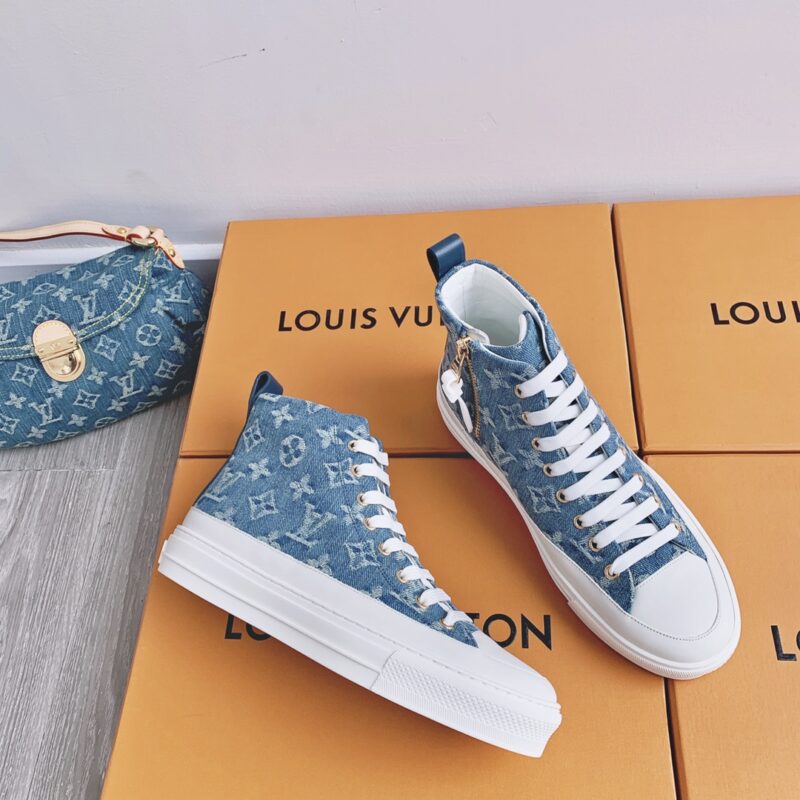 Louis Vuitton Sneakers - Image 7