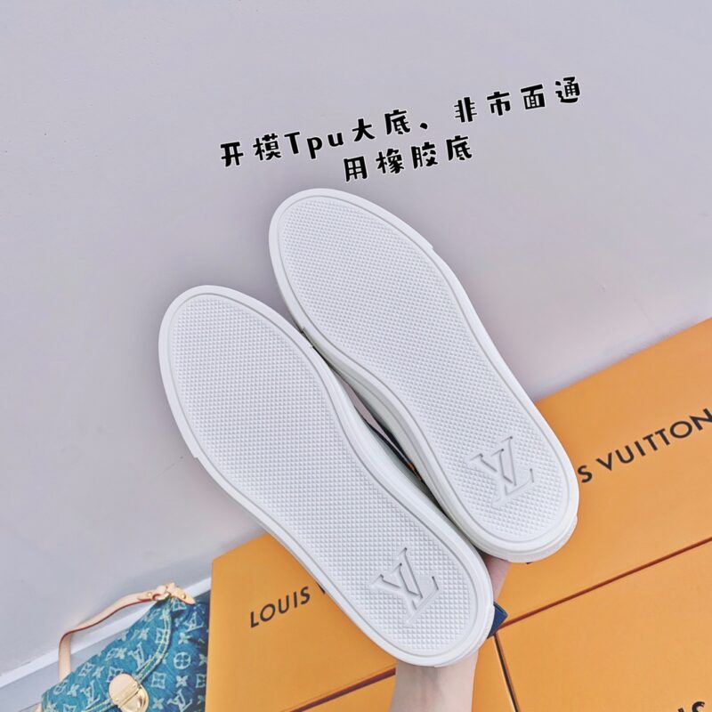 Louis Vuitton Sneakers - Image 8