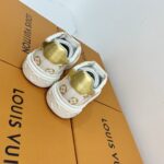 Louis Vuitton Low-Top Sneakers - Image 4