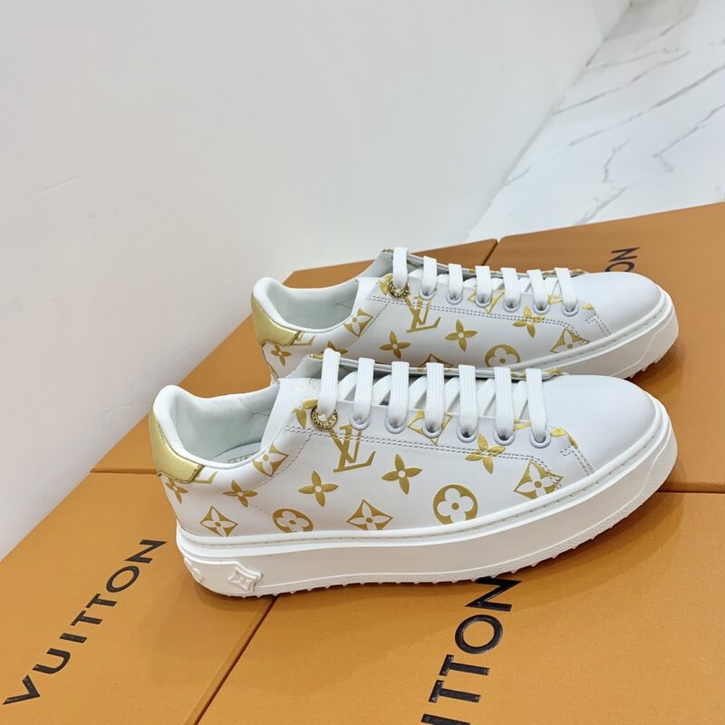 Louis Vuitton Low-Top Sneakers - Image 2