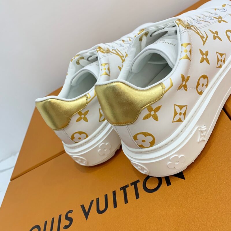 Louis Vuitton Low-Top Sneakers - Image 9