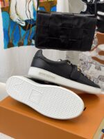 Louis Vuitton Sneakers - Image 8