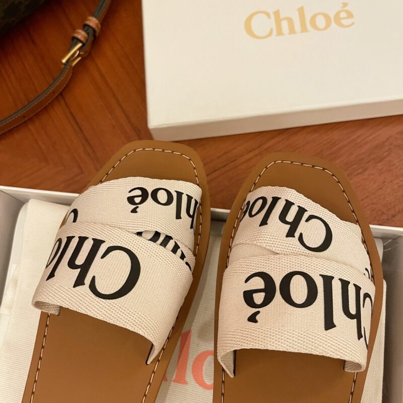 Chloe Slides - Image 5