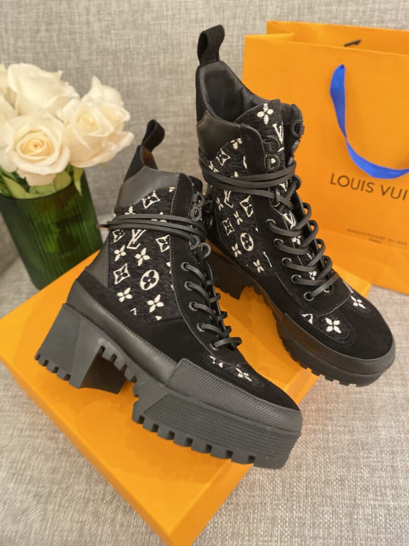 Louis Vuitton Boots - Image 3