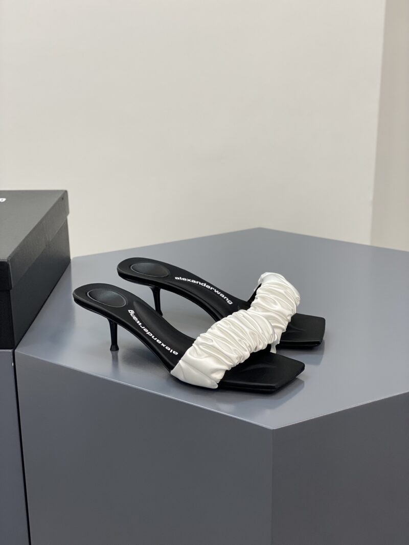 Alexander Heels - Image 16